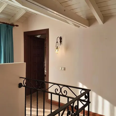 Tas Goecek Bed & Breakfast *